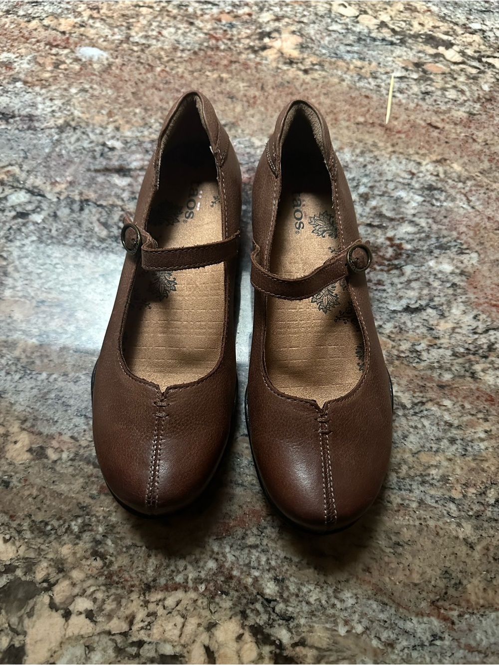 Taos Footwear Brown Mary Jane Flats - Picture 2 of 8